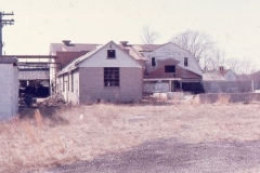 img023